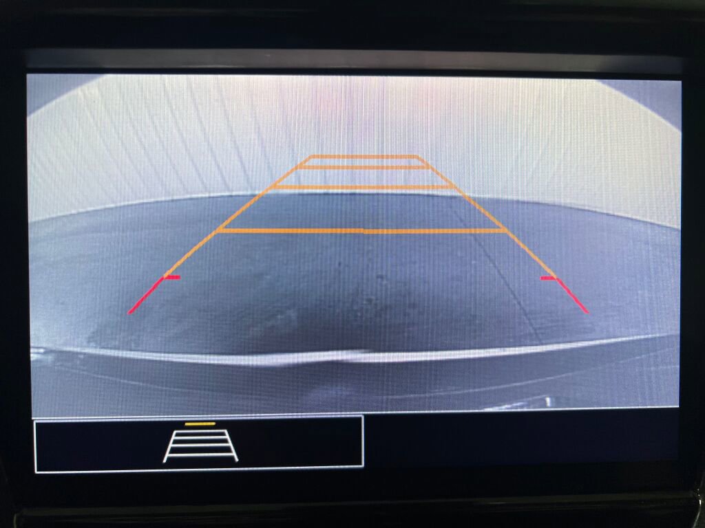 Used 2022 Chevrolet TrailBlazer LT w/ Convenience Package image 9