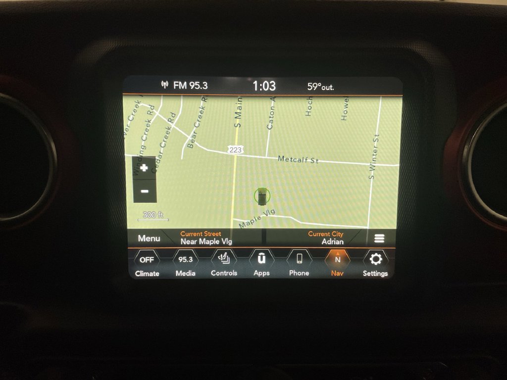 Used 2023 Jeep Wrangler Rubicon w/ Cold Weather Group AWD/4WD image 9