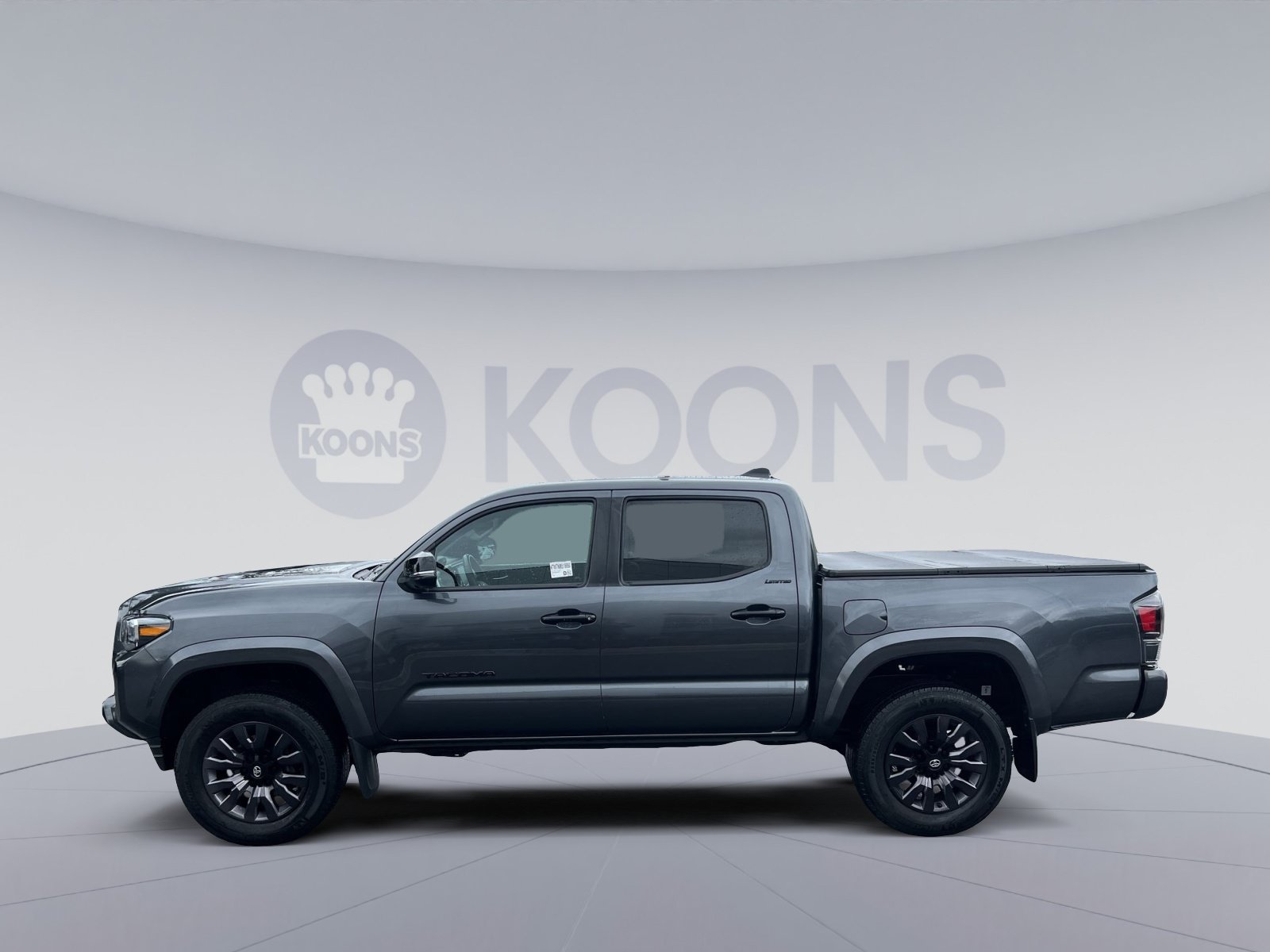 Used 2022 Toyota Tacoma Limited w/ Nightshade Package AWD/4WD image 2