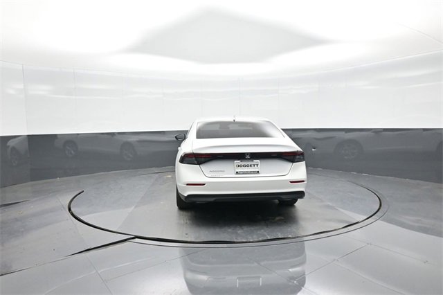 Used 2025 Honda Accord LX image 5