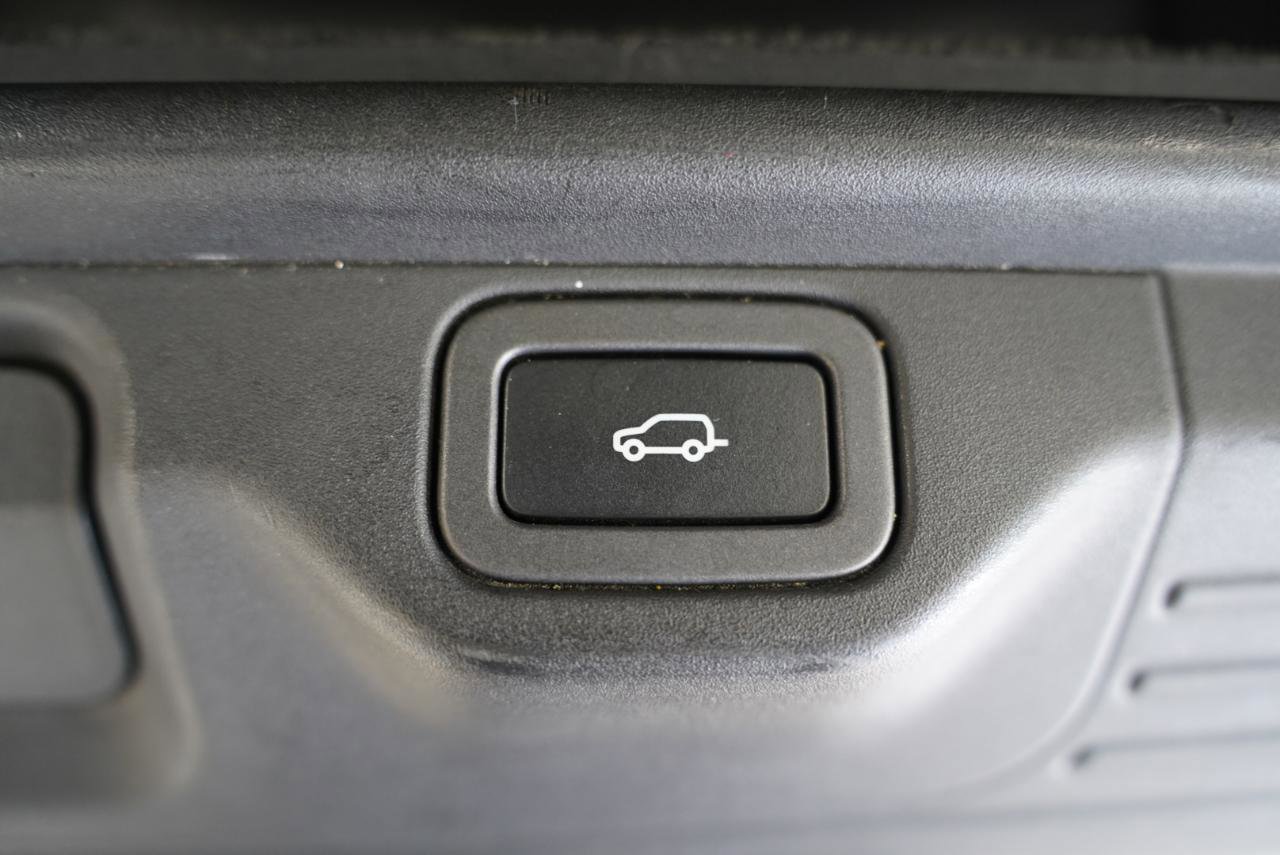 Used 2016 Land Rover Range Rover Autobiography image 38