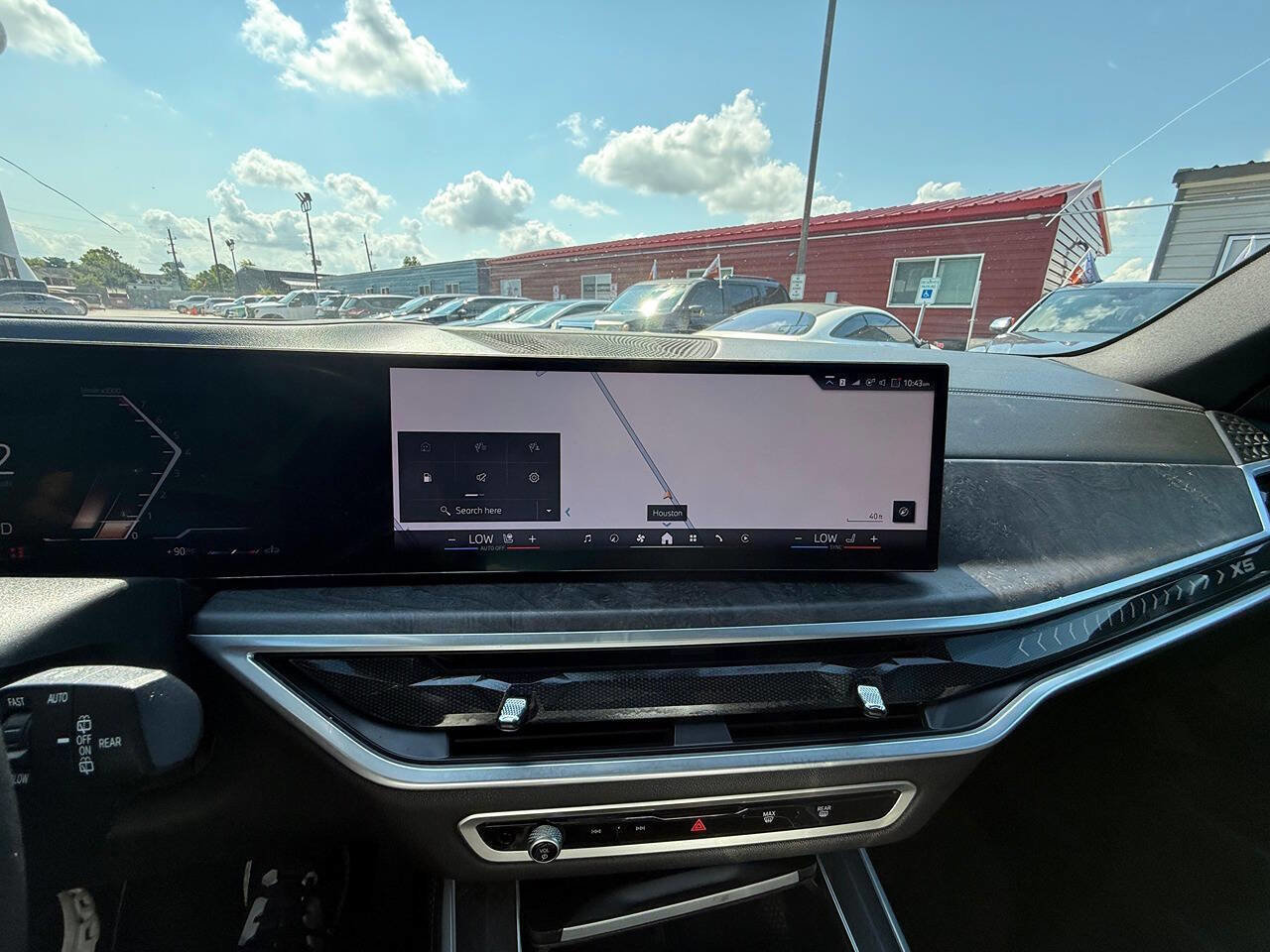 Used 2024 BMW X5 xDrive40i image 40