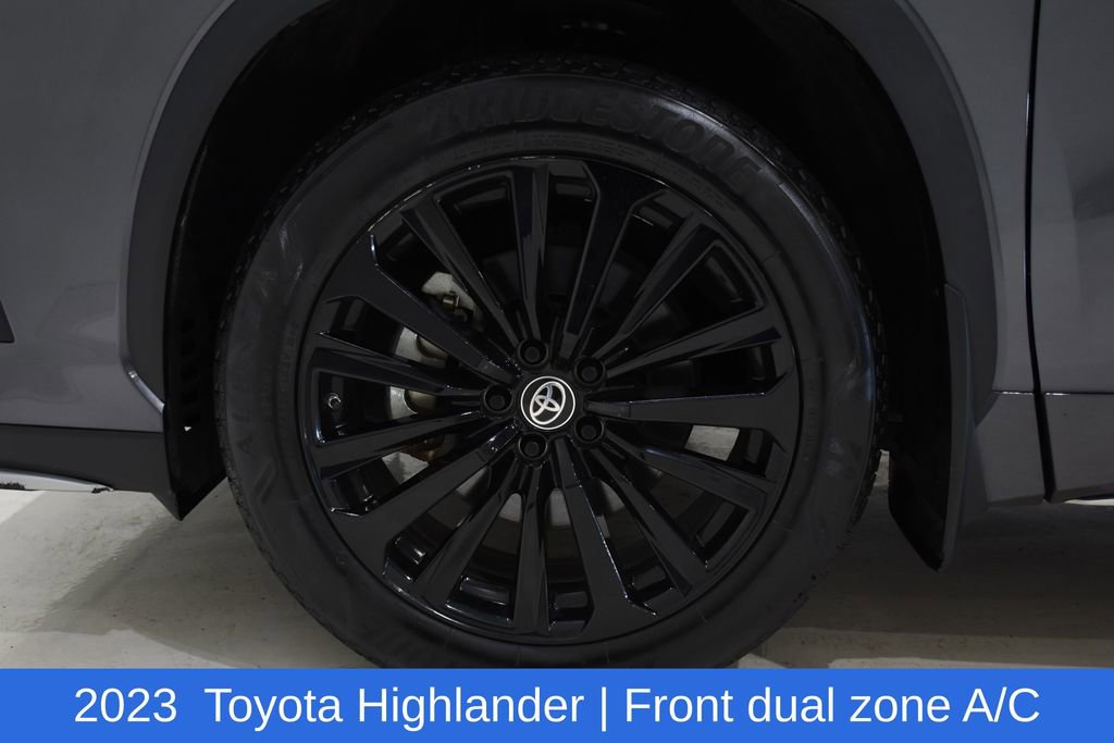 Used 2023 Toyota Highlander XSE image 6