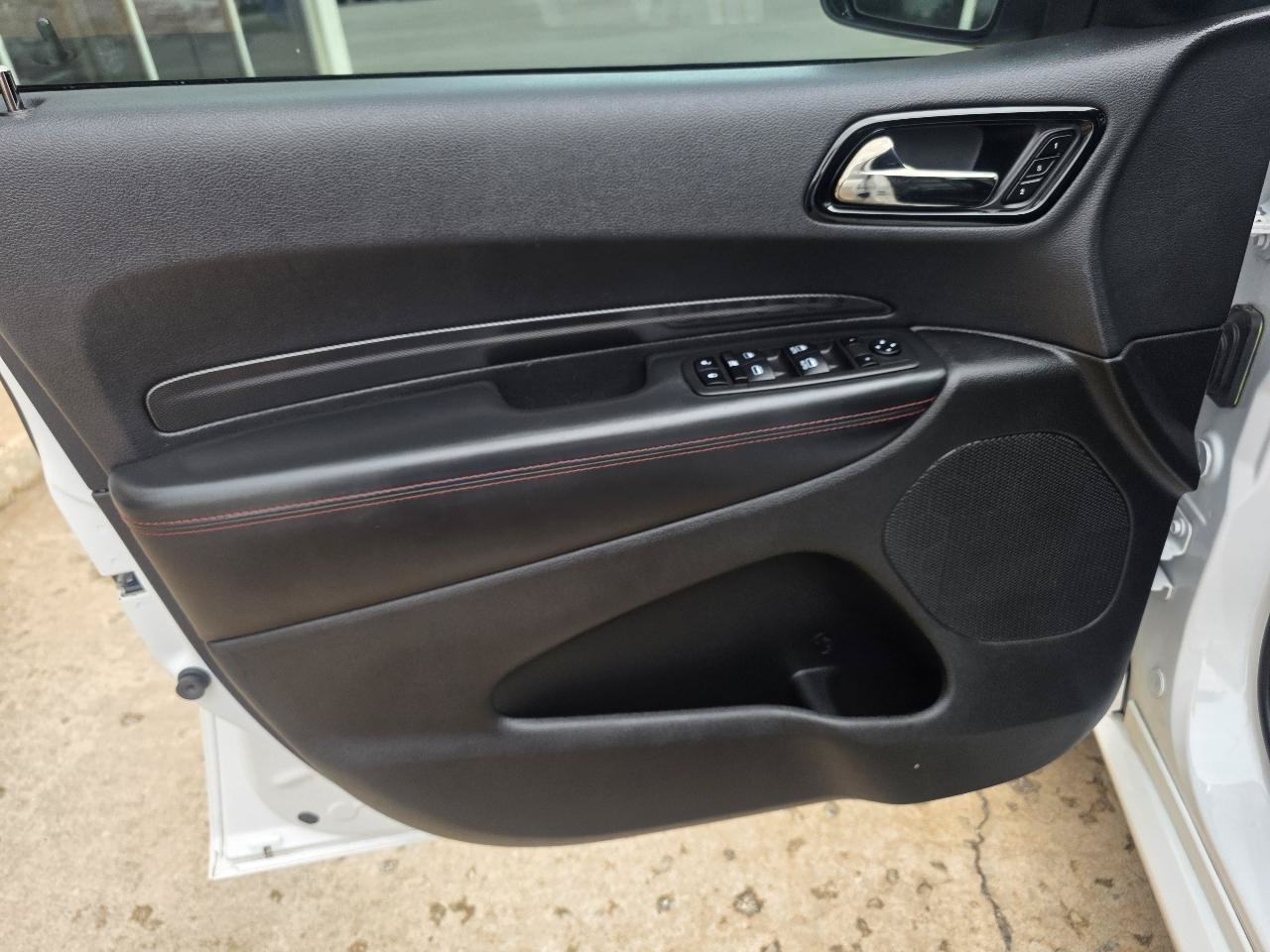 Used 2024 Dodge Durango GT AWD/4WD image 11