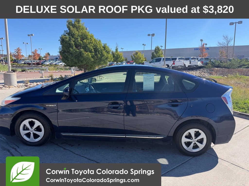 Used 2012 Toyota Prius Four w/ Deluxe Solar Roof Pkg FWD image 4