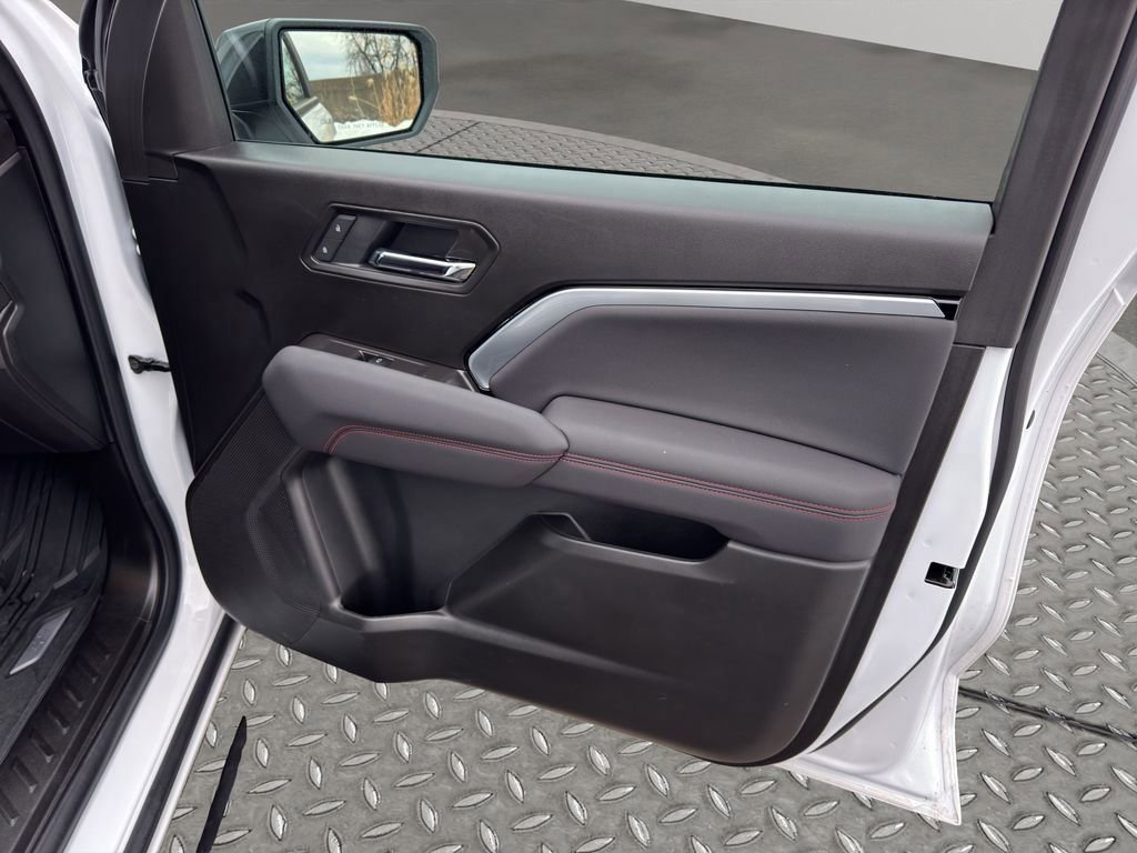 Certified 2025 Chevrolet Colorado Z71 w/ Technology Package image 19