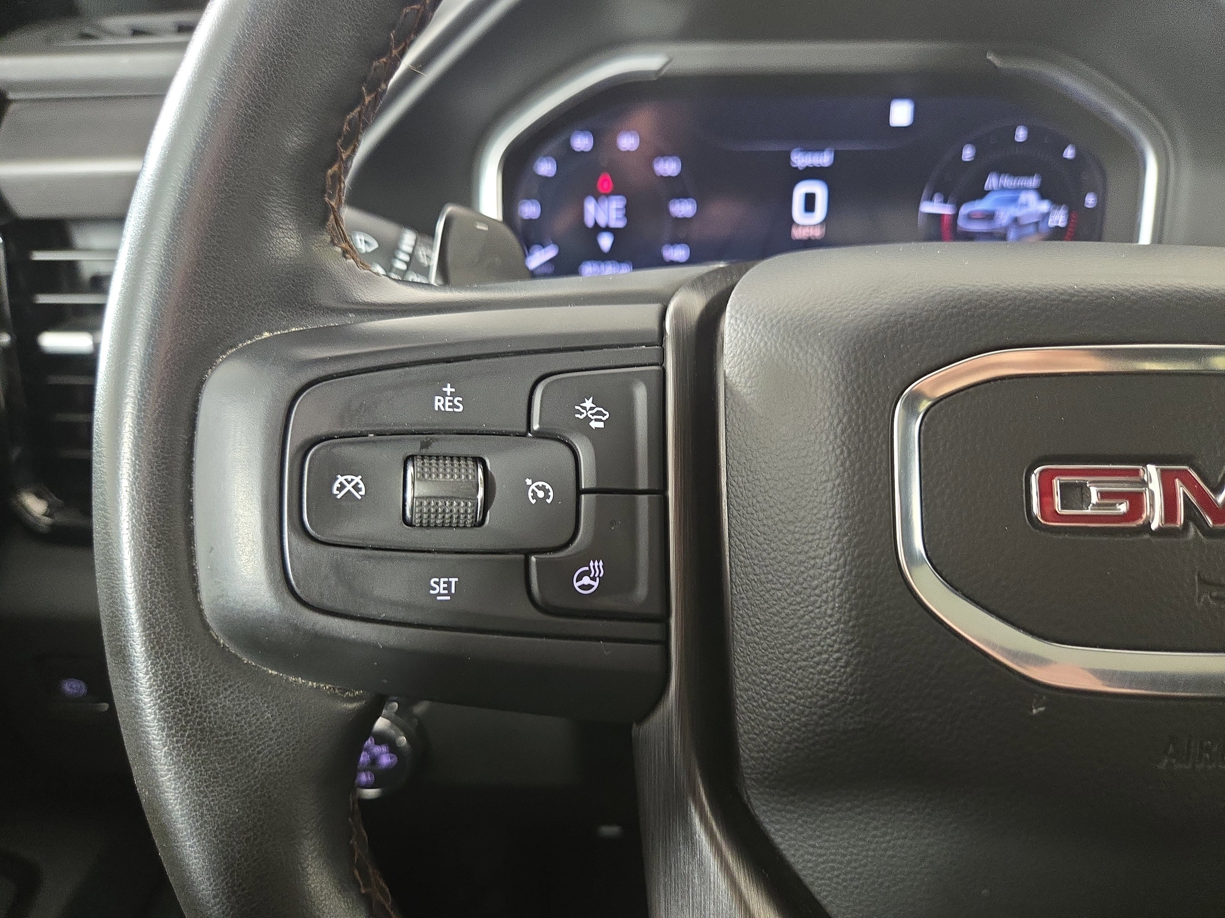 Certified 2023 GMC Sierra 1500 AT4 w/ Technology Package AWD/4WD image 15