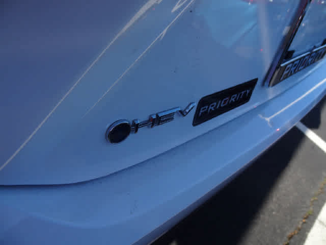 Used 2026 Toyota Camry SE FWD image 6