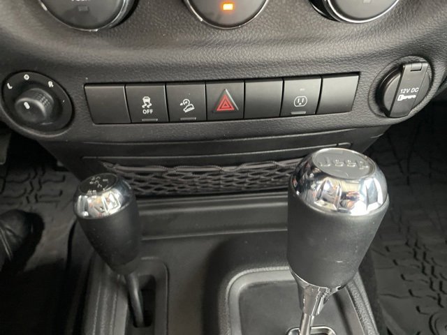 Used 2017 Jeep Wrangler Unlimited Sport image 25