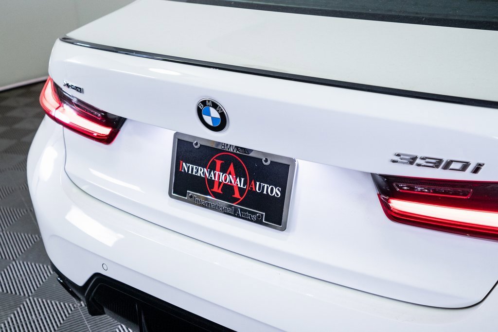 New 2026 BMW 330i xDrive Sedan w/ M Sport Package image 9