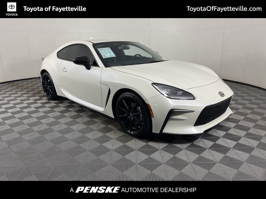 Used 2024 Toyota GR86 Premium image 15