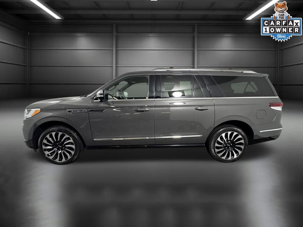 Used 2024 Lincoln Navigator L Black Label image 4