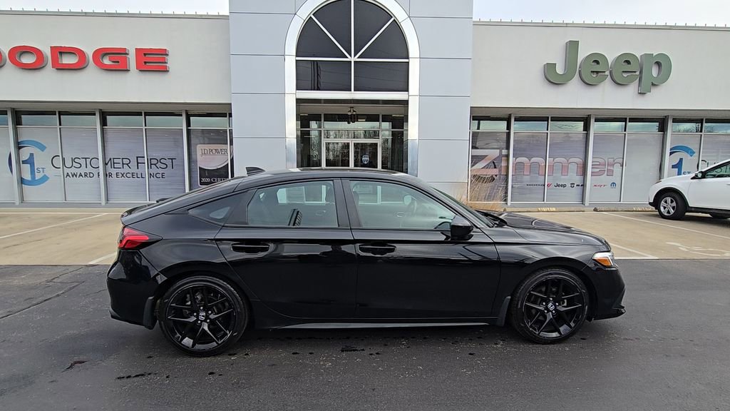 Used 2024 Honda Civic Sport image 10