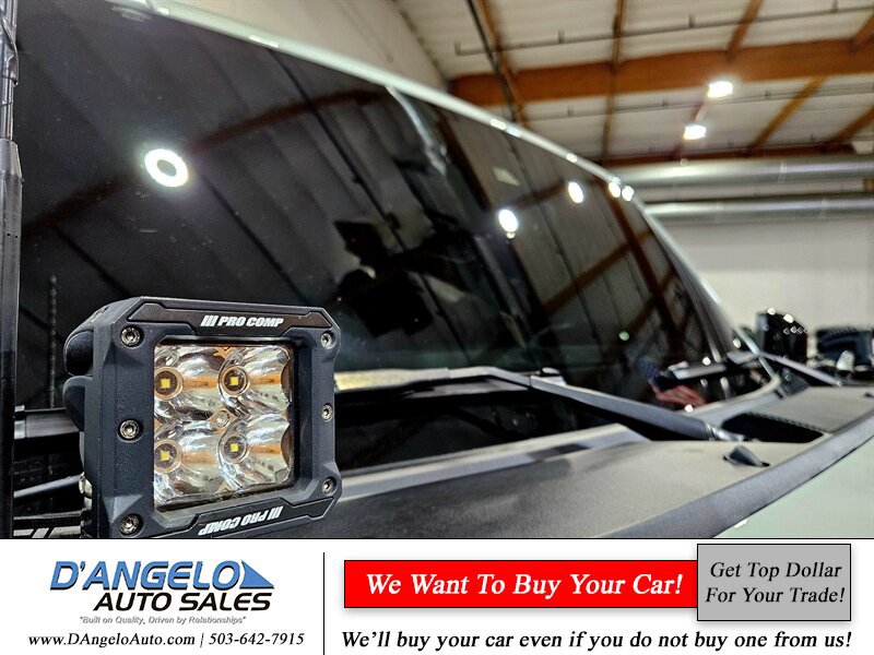 Used 2021 Ford Bronco First Edition AWD/4WD image 17