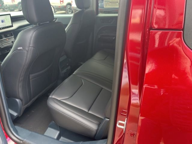 New 2026 Ford Maverick Lariat w/ Black Appearance Package image 38