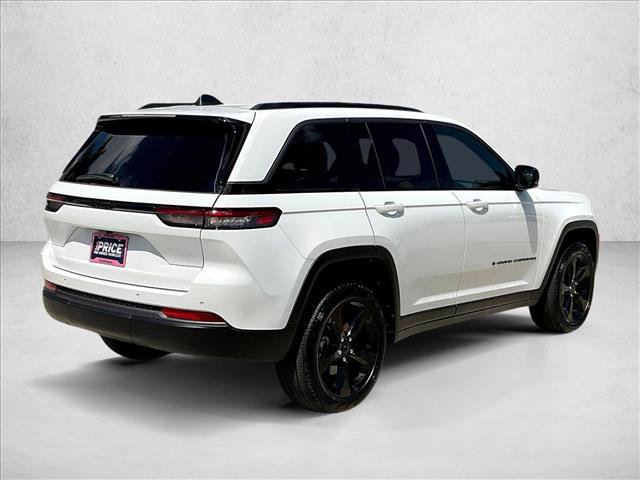 Used 2026 Jeep Grand Cherokee Limited w/ Limited Altitude Package RWD image 2