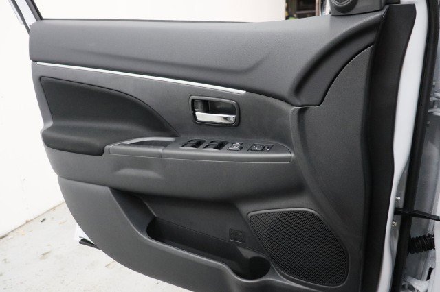 New 2026 Mitsubishi Outlander Sport ES AWD/4WD image 15