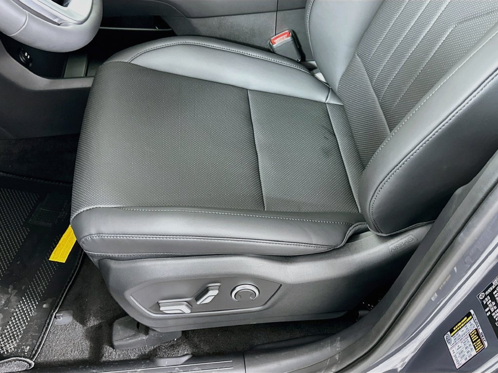 New 2027 Hyundai Santa Fe SEL FWD image 19