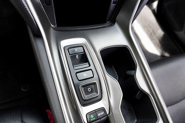 Used 2020 Honda Accord Sport image 30