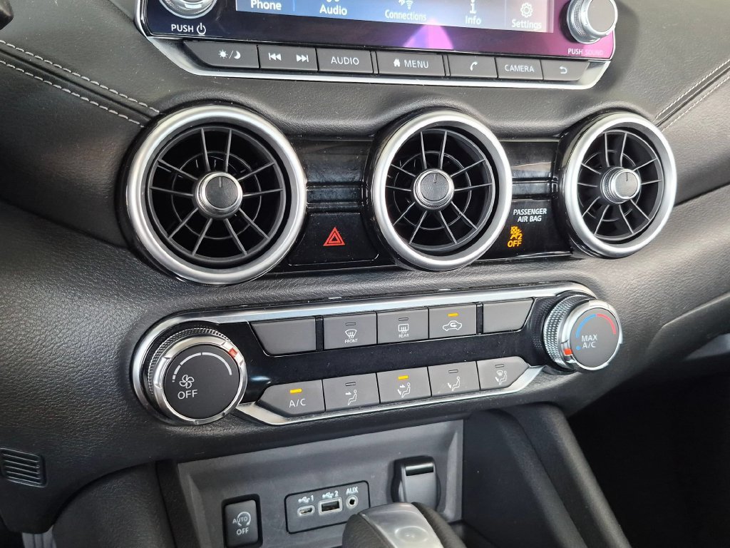 Used 2025 Nissan Sentra SV FWD image 17