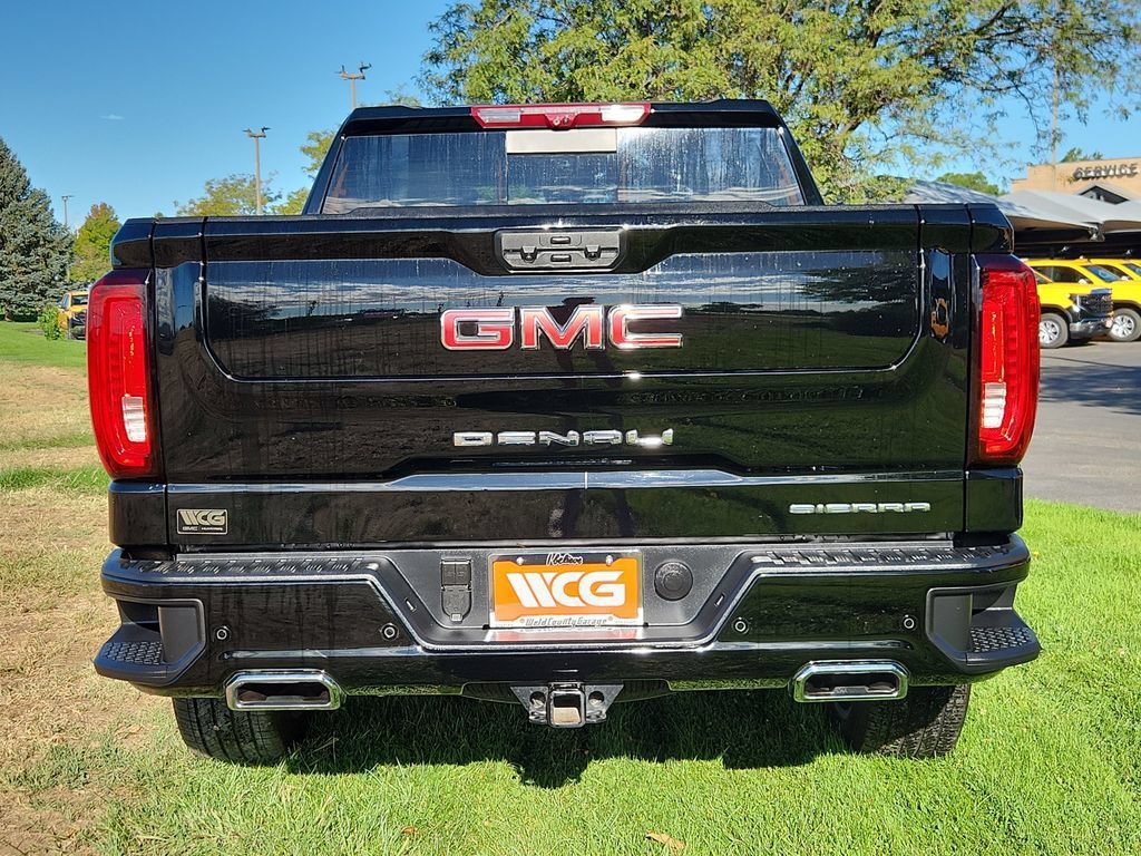 Used 2025 GMC Sierra 1500 Denali w/ Denali Reserve Package AWD/4WD image 12