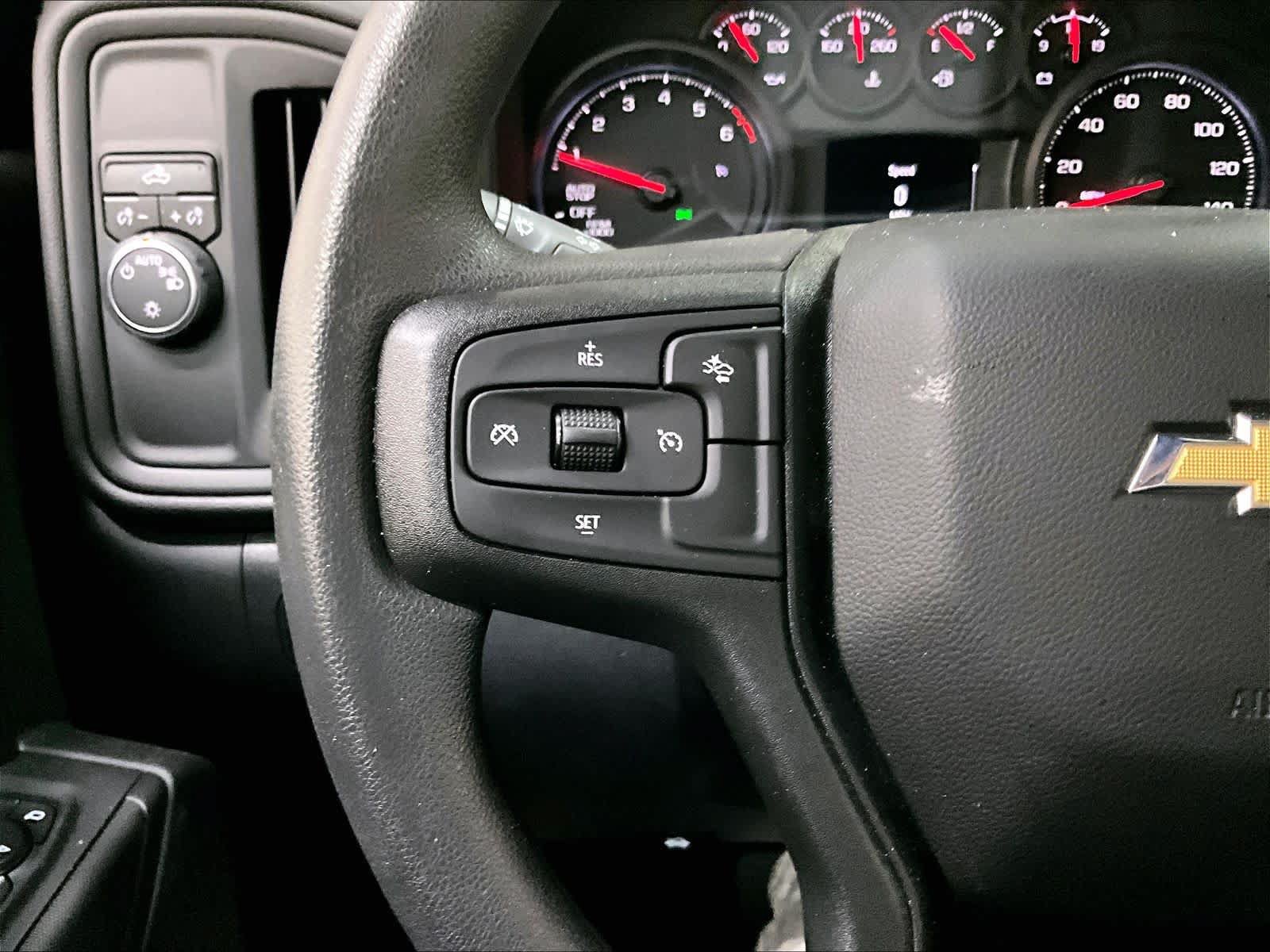 Used 2026 Chevrolet Silverado 1500 Custom RWD image 20