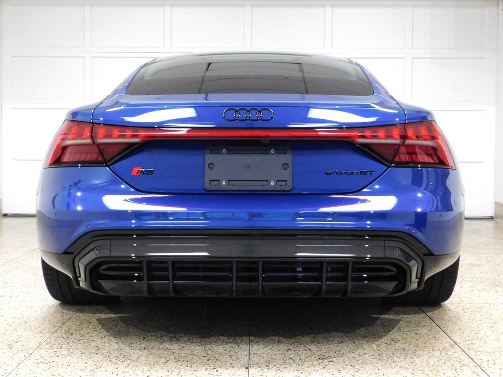 Used 2022 Audi RS e-tron GT AWD/4WD image 5