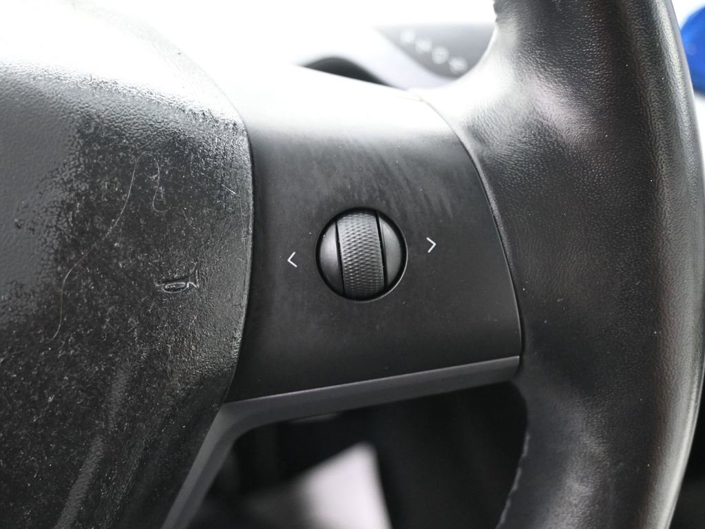 Used 2018 Tesla Model 3 Performance image 20