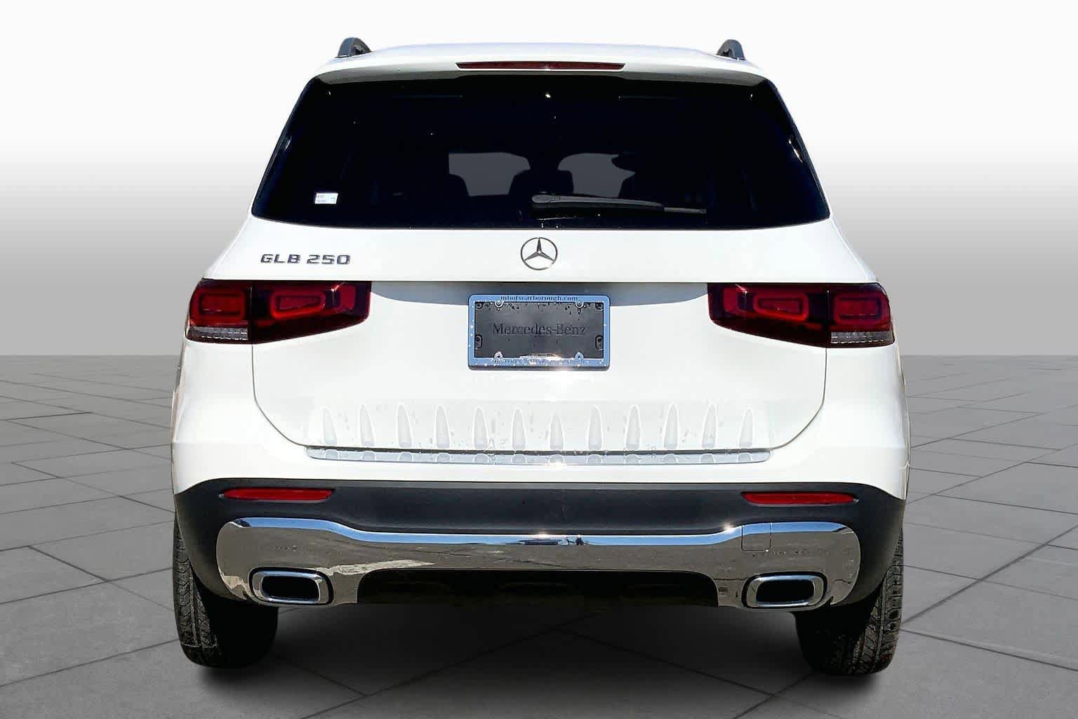 Certified 2022 Mercedes-Benz GLB 250 image 5