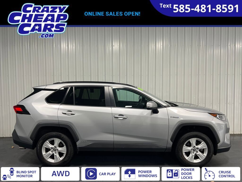 Used 2021 Toyota RAV4 XLE w/ Convenience Package image 1