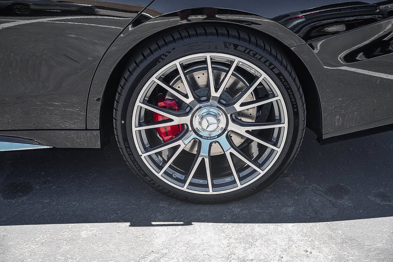 New 2026 Mercedes-Benz E 53 AMG e 4MATIC Sedan image 10