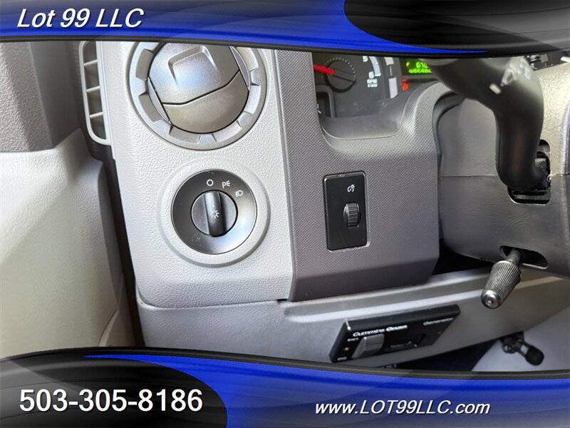 Used 2009 Ford E-350 and Econoline 350 Extended Super Duty RWD image 37