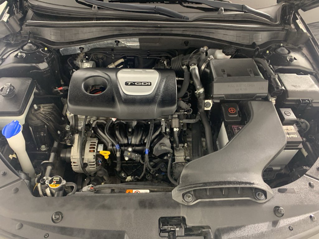 Used 2019 Kia Optima EX image 11