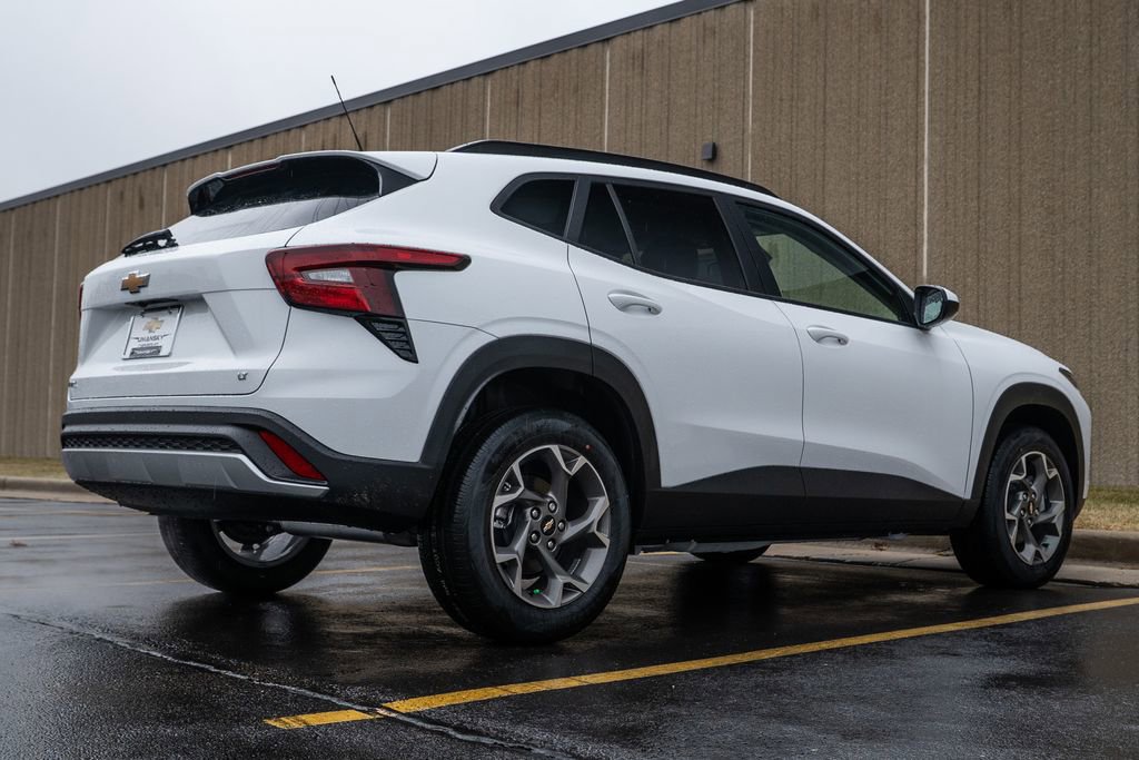 New 2026 Chevrolet Trax LT image 7