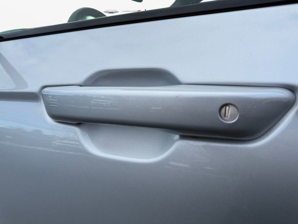 Certified 2025 Jeep Grand Cherokee Laredo X w/ Luxury Tech Group I image 23