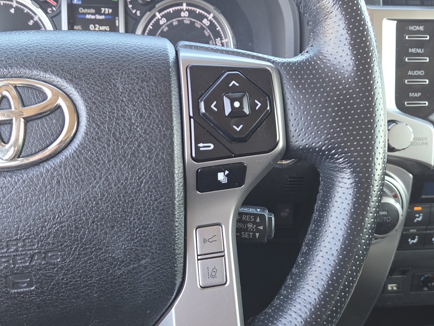 Used 2023 Toyota 4Runner Limited AWD/4WD image 9
