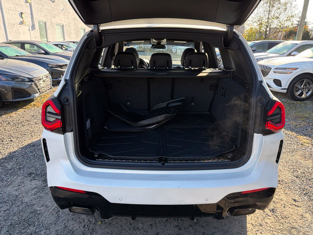 Used 2024 BMW X3 xDrive30i w/ M Sport Package AWD/4WD image 8