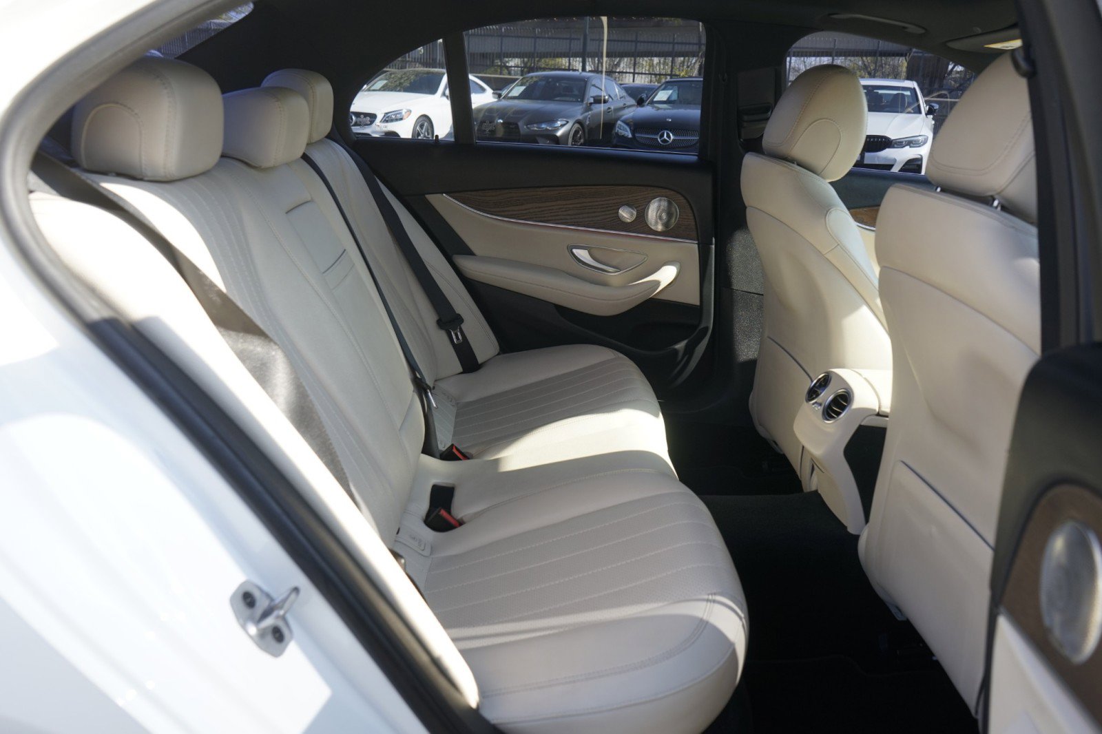 Used 2022 Mercedes-Benz E 350 Sedan w/ AMG Line Exterior image 21