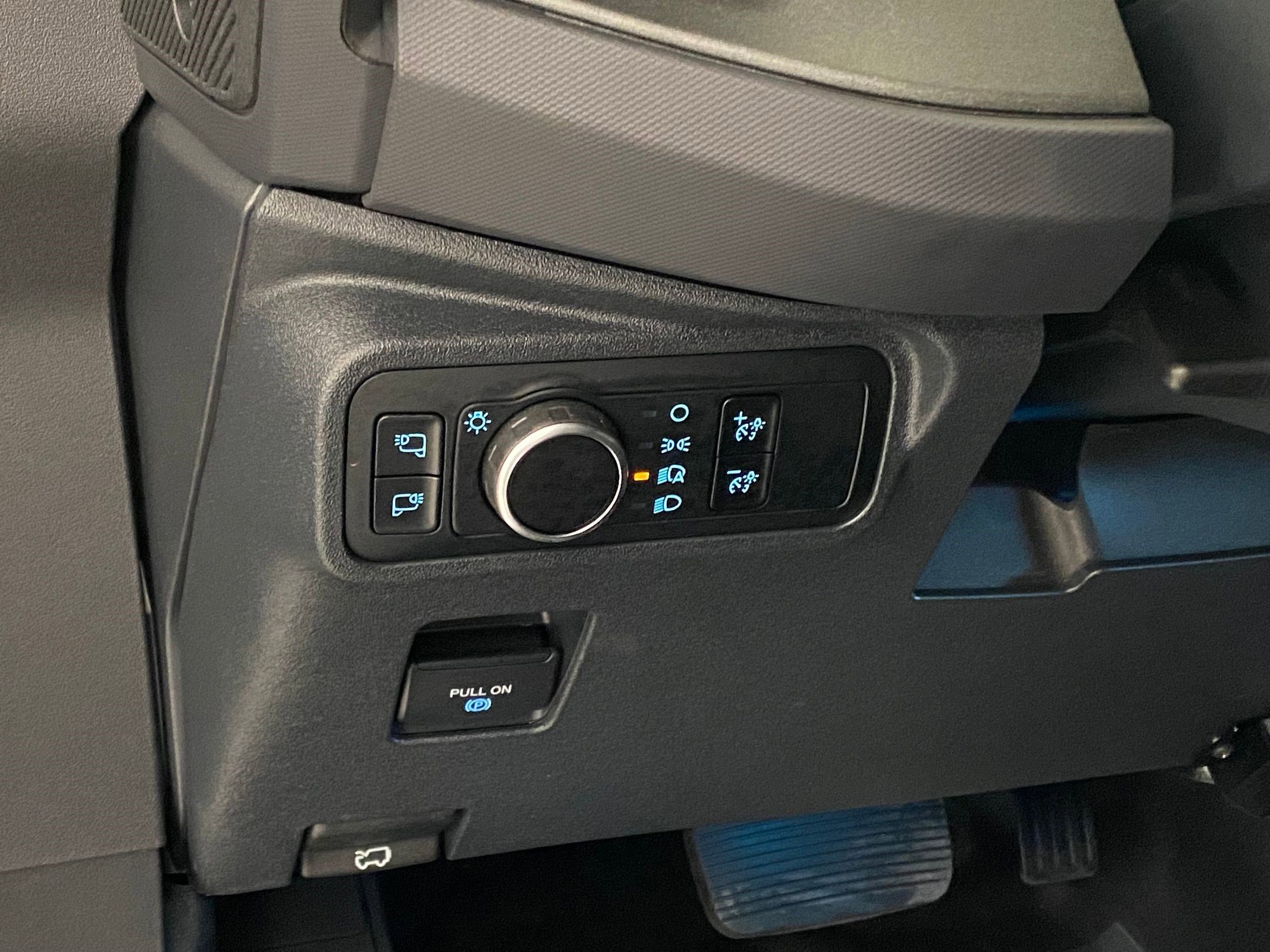 Used 2024 Ford Bronco Badlands image 19