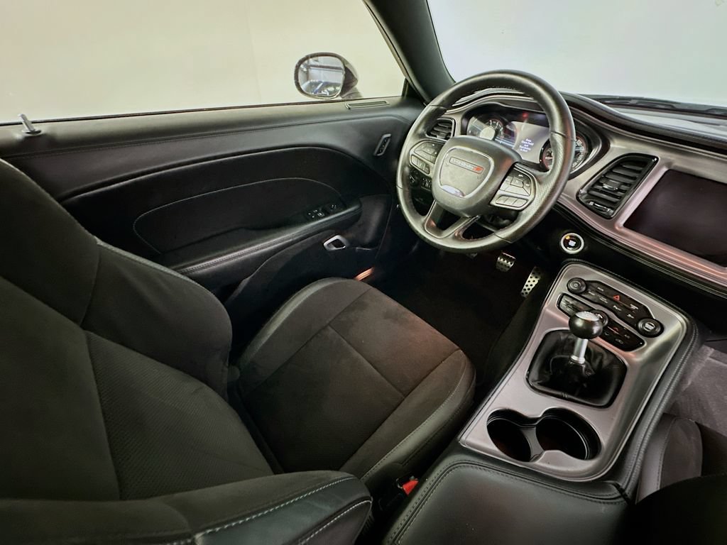 Used 2023 Dodge Challenger R/T w/ Plus Package RWD image 9