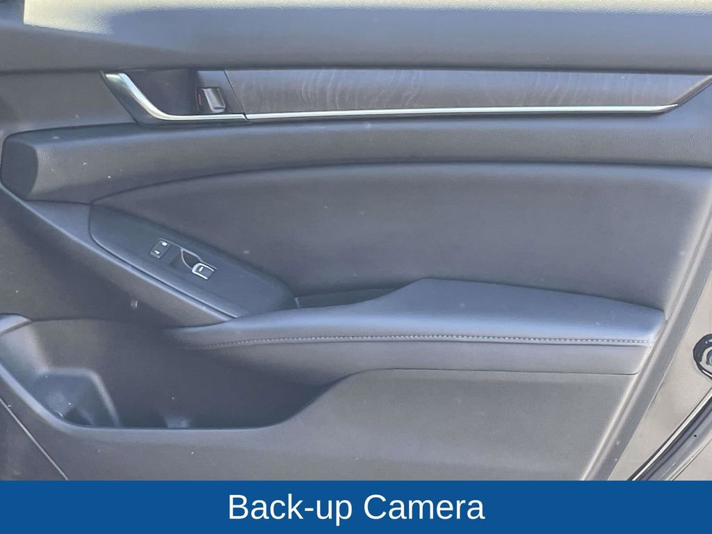 Used 2021 Honda Accord Touring image 17