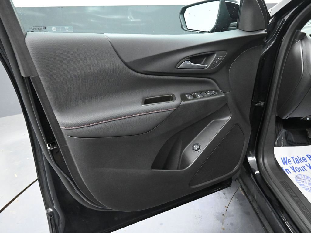 Used 2024 Chevrolet Equinox RS AWD/4WD image 29