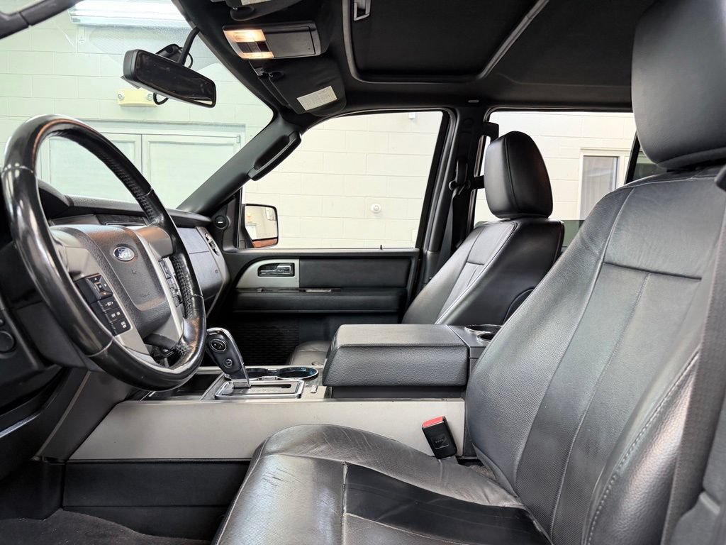 Used 2015 Ford Expedition EL Limited w/ Equipment Group 301A AWD/4WD image 15