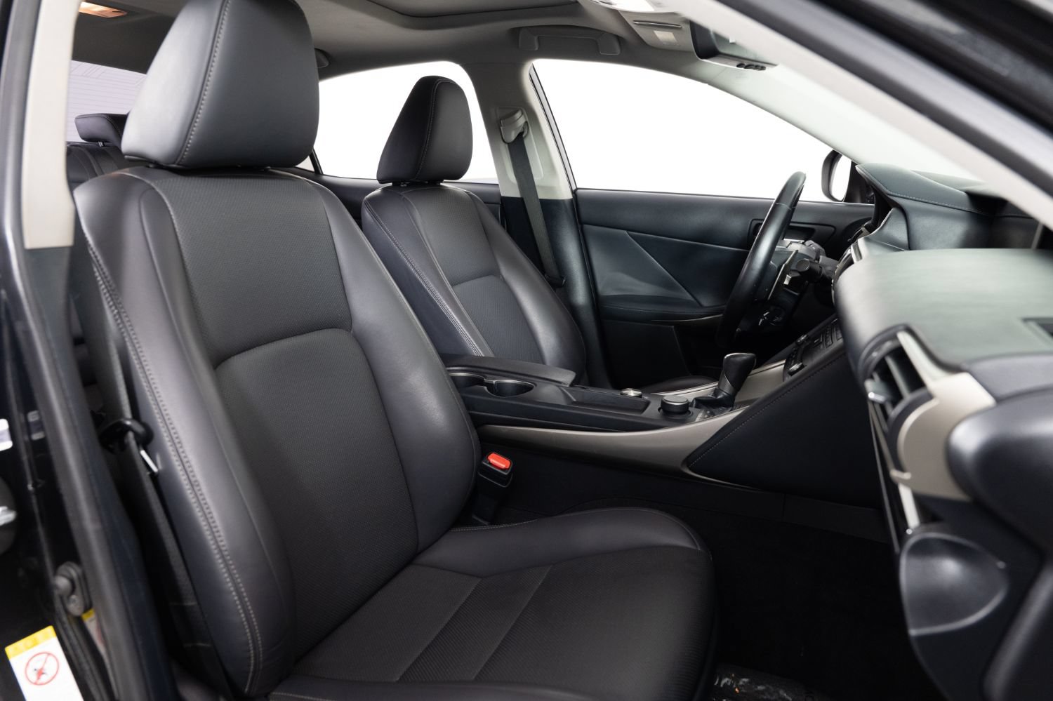 Used 2017 Lexus IS 200t RWD image 26