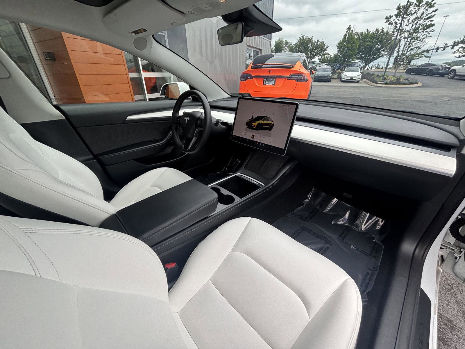 Used 2022 Tesla Model 3 Long Range AWD/4WD image 10