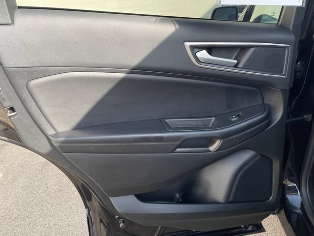 Used 2023 Ford Edge SEL w/ Convenience Package AWD/4WD image 28