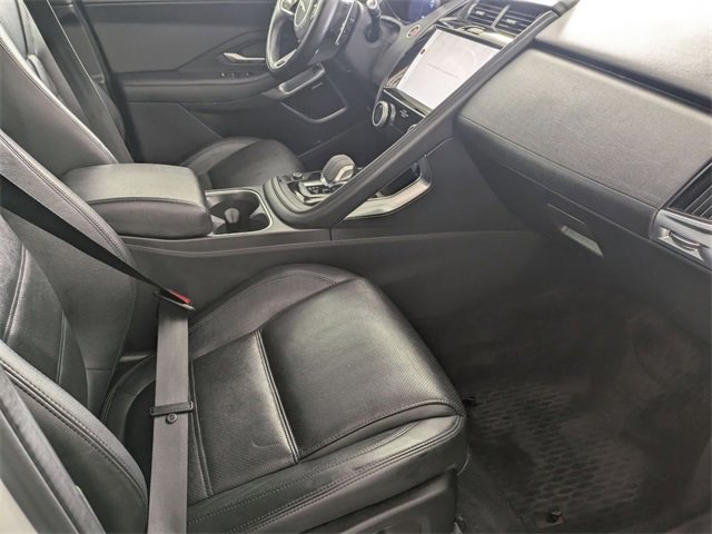 Used 2022 Jaguar E-PACE SE image 28