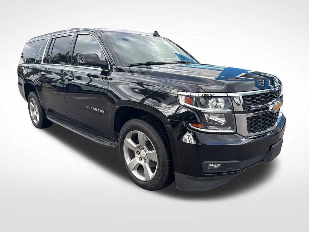 Used 2019 Chevrolet Suburban LT AWD/4WD image 2