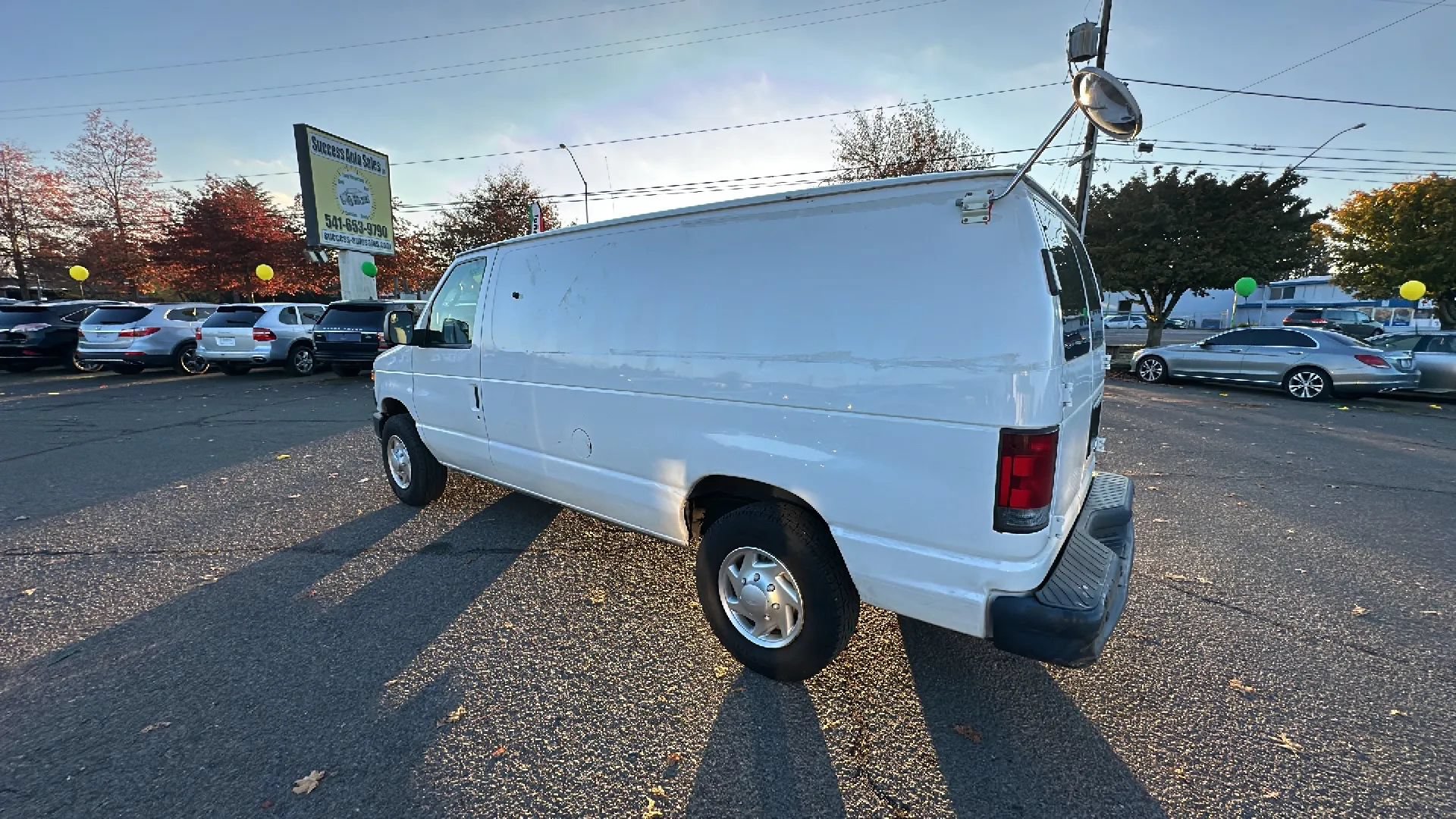 Used 2011 Ford E-250 and Econoline 250 w/ PWR Group RWD image 6
