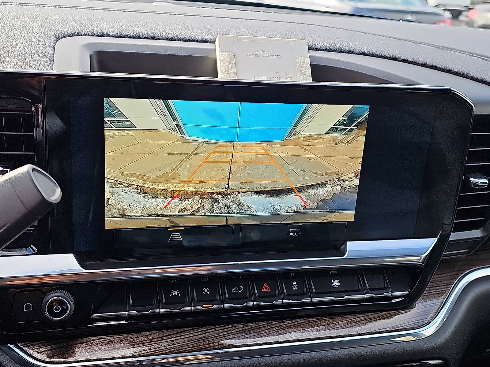 Used 2023 Chevrolet Silverado 1500 LT image 18